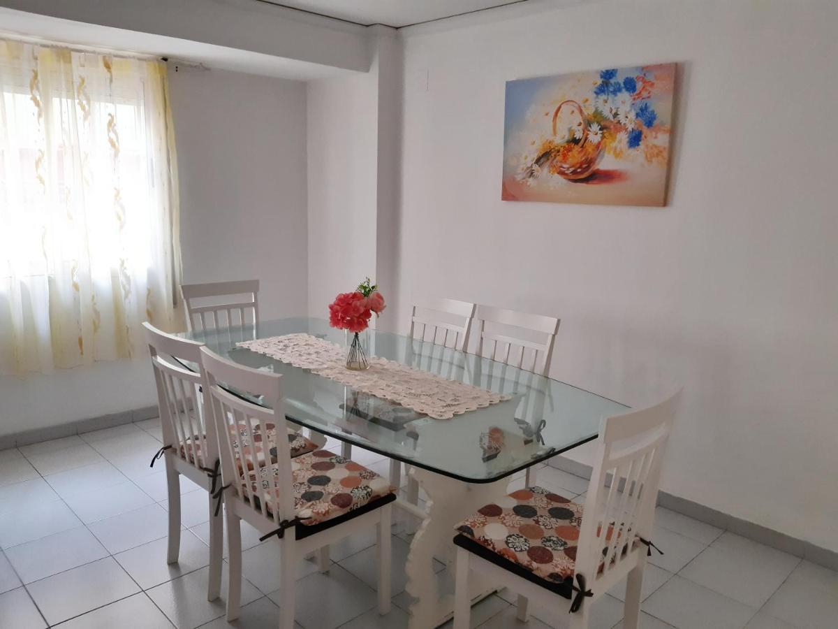 La Rose Appartement Gandía Buitenkant foto